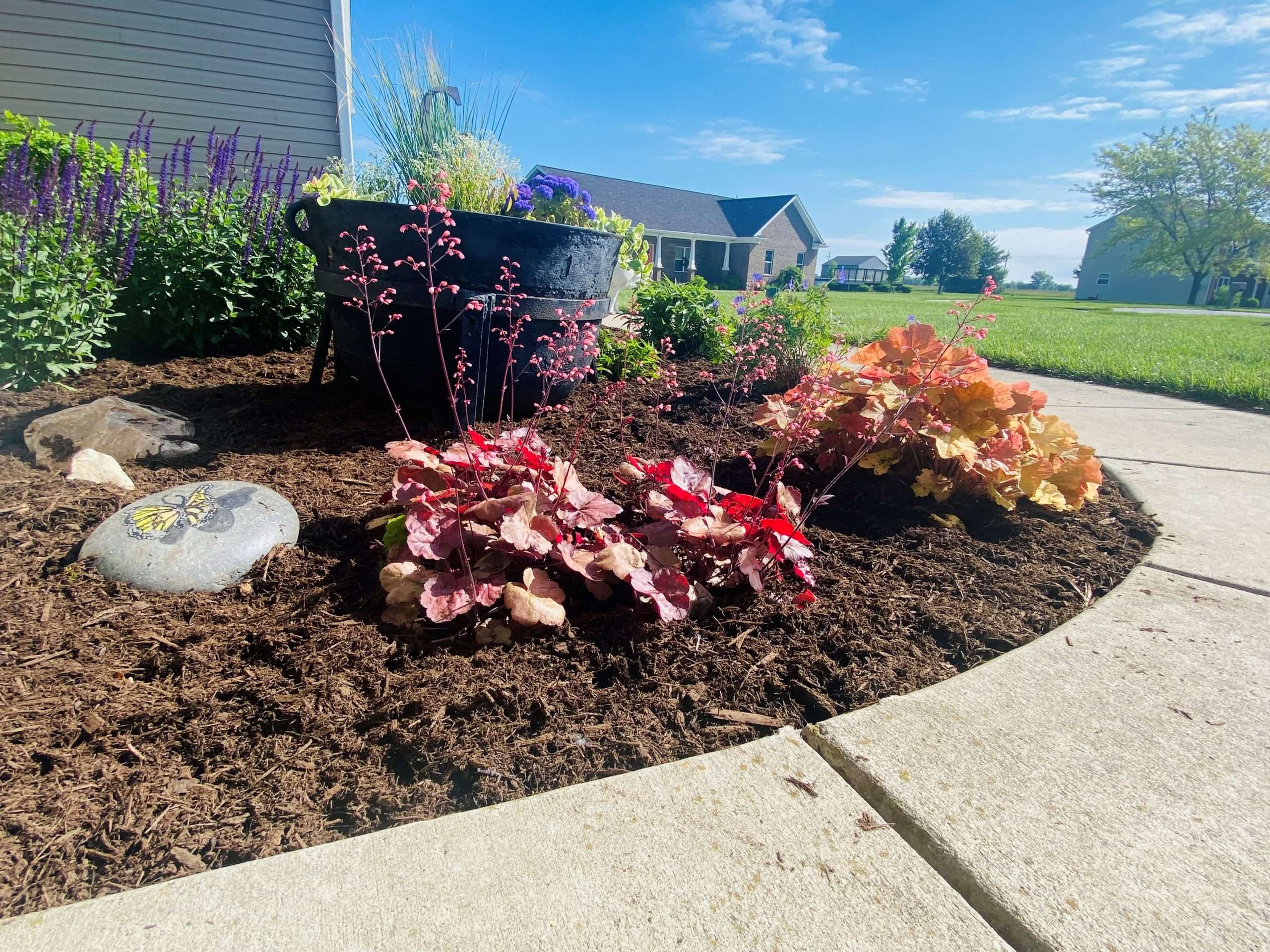 Mulch Installation project 7 in North Richland Hills